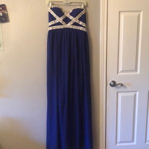 Navy Blue Strapless Prom/Formal Dress!